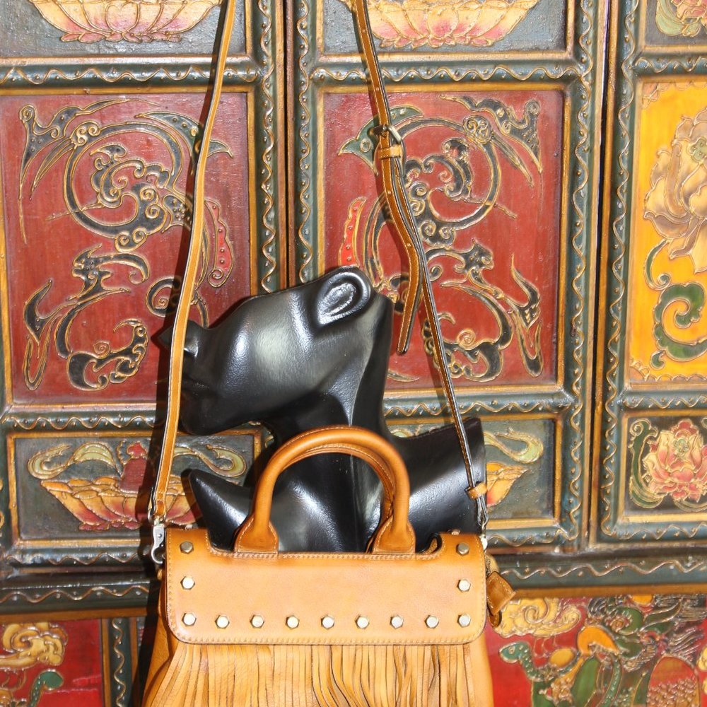 Leteulo Leather Front Fringe Crossbody/Satchel